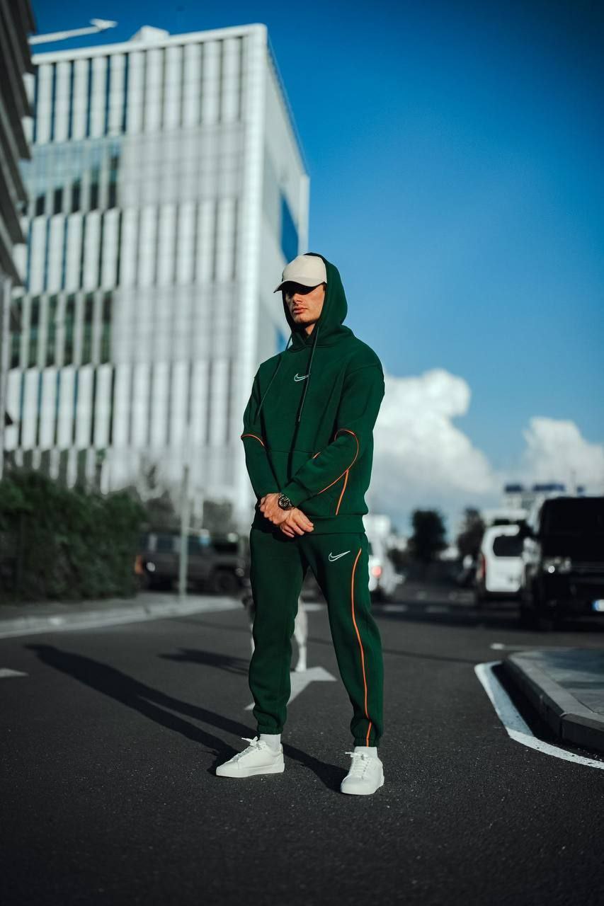 "Nike Tech Fleece Full Set -Hoodie & Jogger Premium"